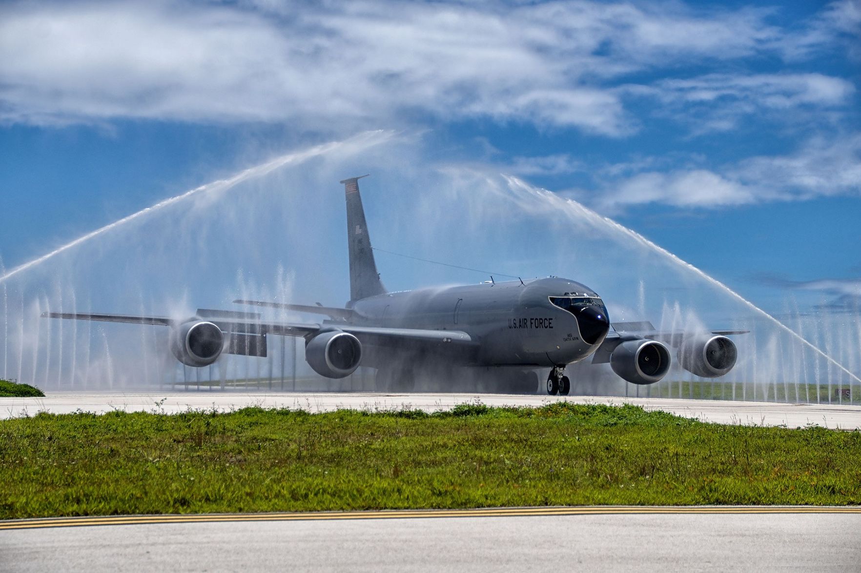 SOME PLANES ARE GETTING A DEEP CLEAN
